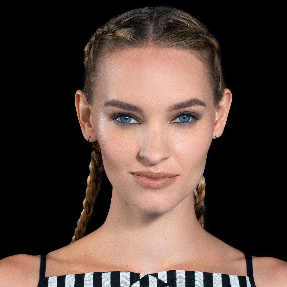 Maybelline New York Master Camo, відтінок Light, після нанесення